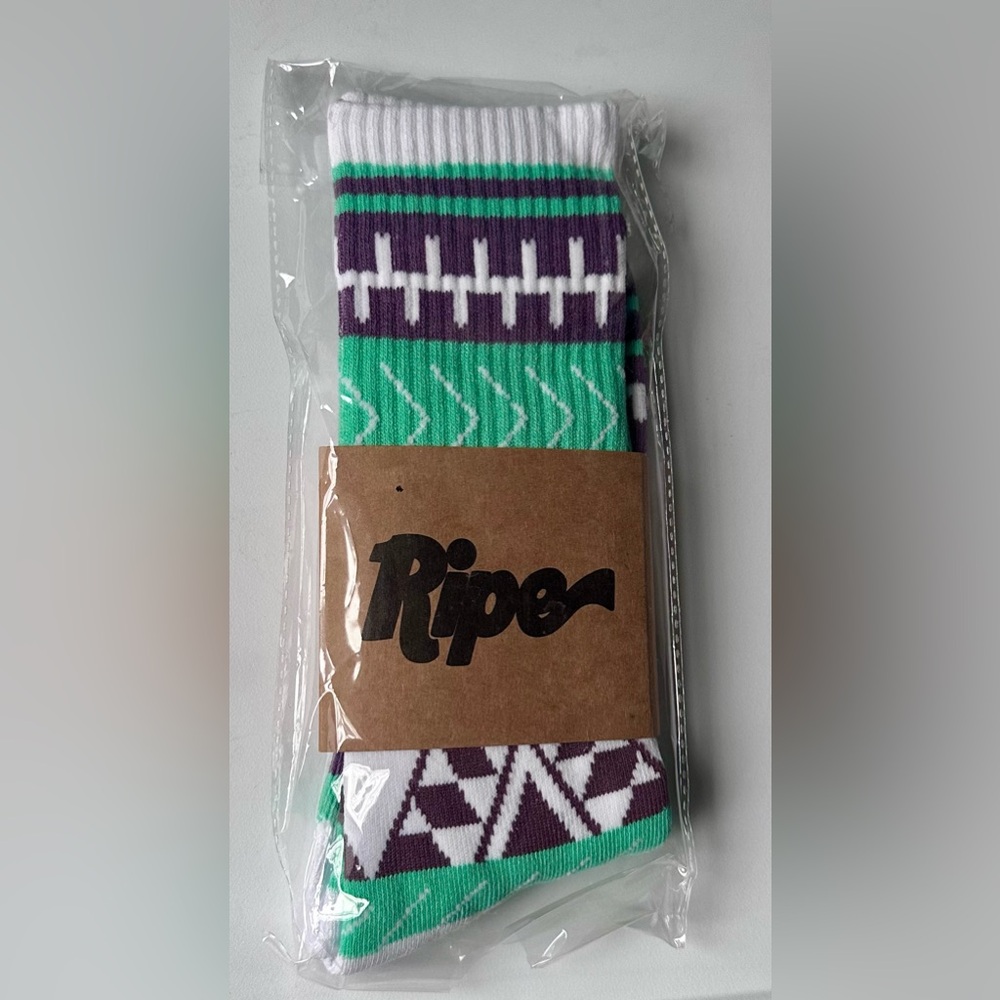 Ripe Band Purple and Green Patterned Socks